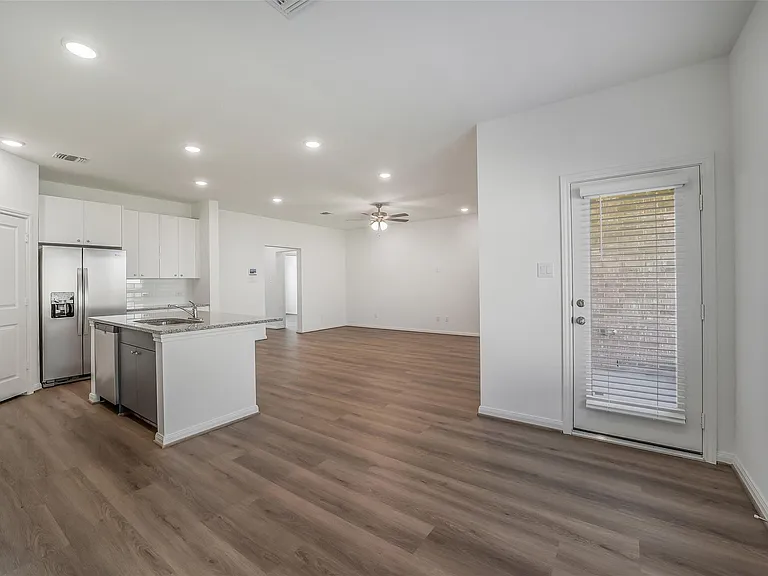 11931 Pondwood Dr — Photo 11