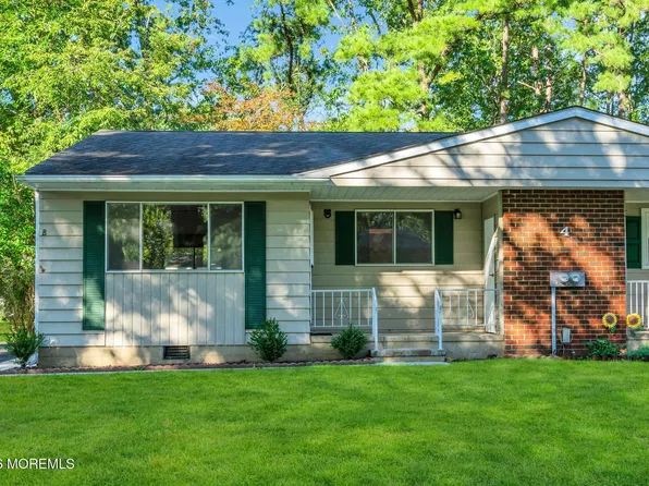 4 B Delaware Way #B, Whiting, NJ 08759