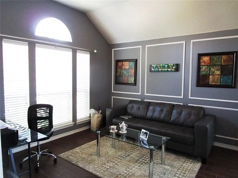 7312 High Point Dr — Photo 6
