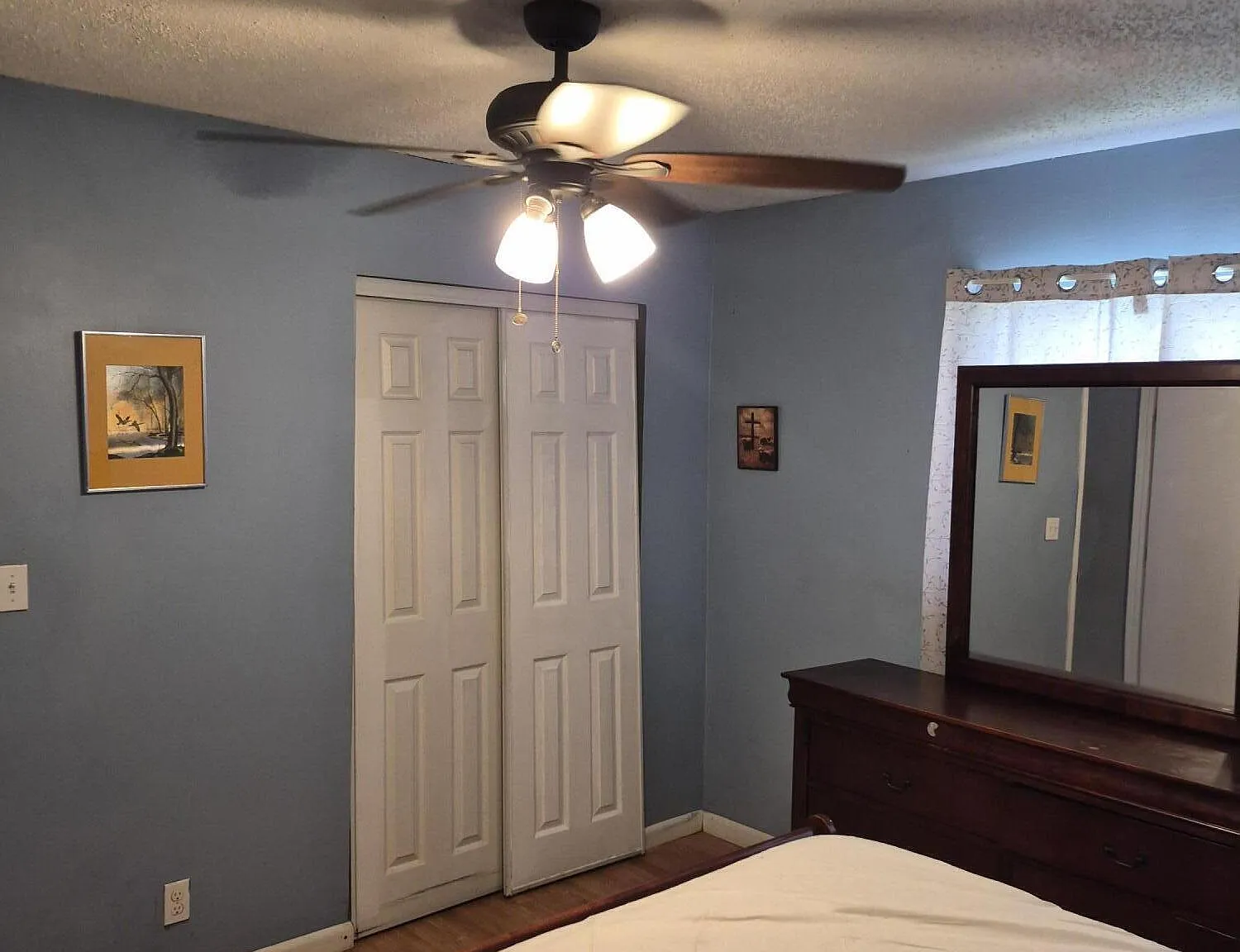 3 bed, 2.0 bath, 1150 sqft, $2,650 — Photo 4