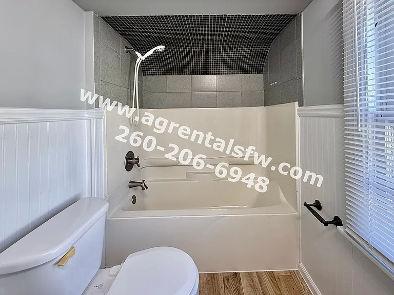 1015 Irene Ave — Photo 10
