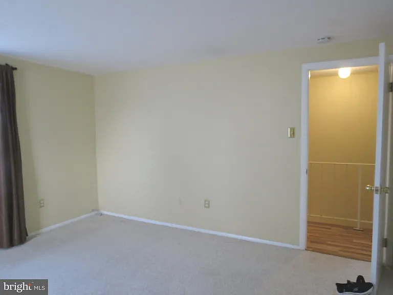 15310 Annapolis Rd — Photo 19