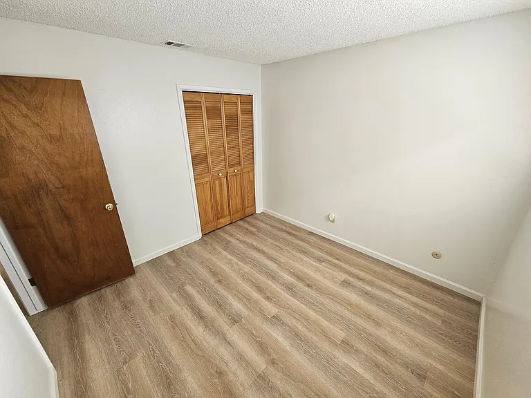 1348 Prescott Dr — Photo 13