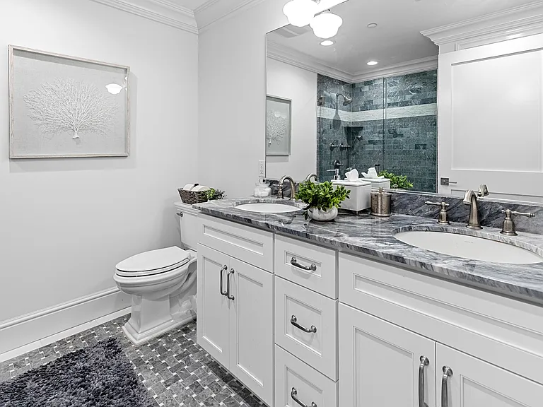 25 Village Green Dr — Photo 18