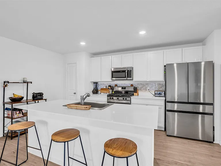 9815 Bellwick Hollow Ct — Photo 3