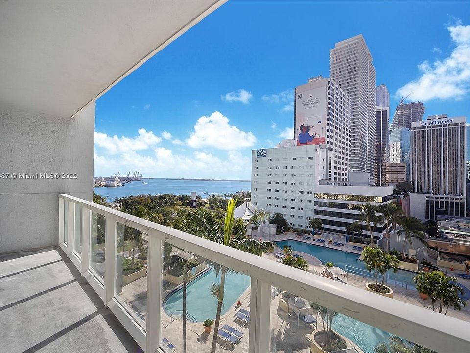 1st image of 244 Biscayne Blvd APT 1207