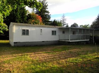 460 11th St, Raymond, WA 98577