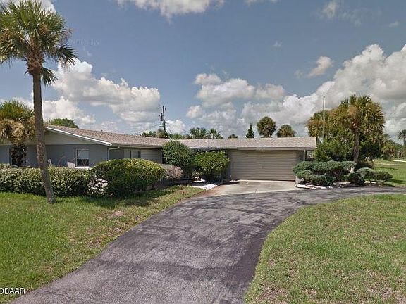 2nd image of 904 Princeton Ave