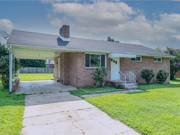 4307 Westwood Dr, Petersburg, VA 23803