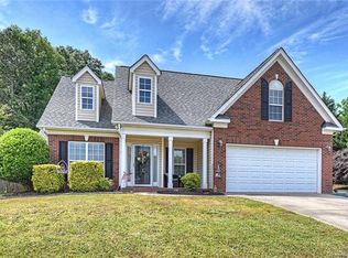 1513 Williamsburg Ln, Monroe, NC 28110