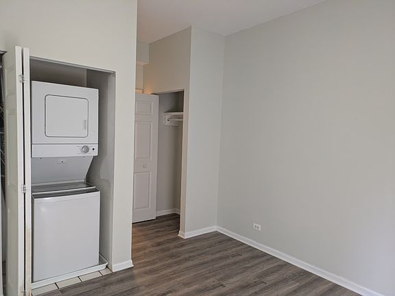 5th image of 229 Center St #B