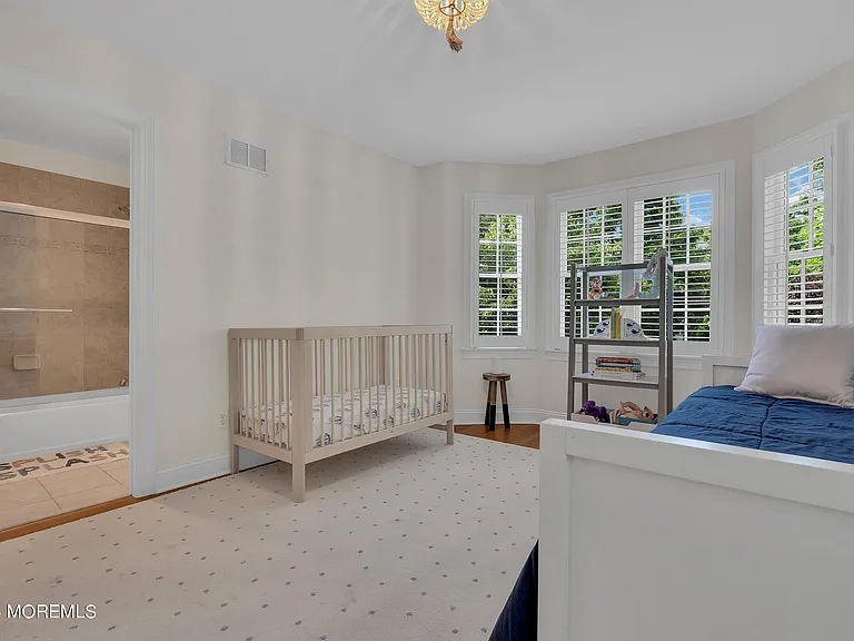 314 Jersey Ave — Photo 22