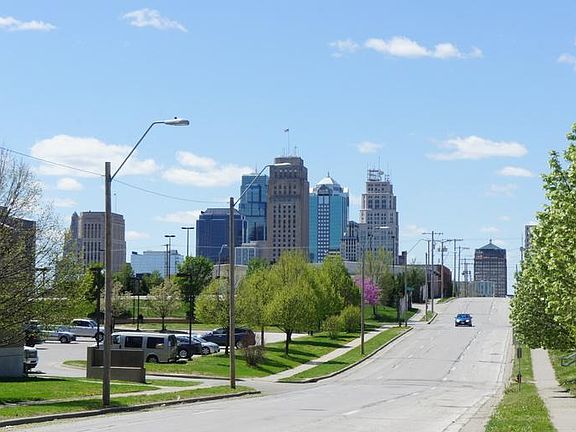 4th image of 1000 Paseo Blvd #77ezxatpx