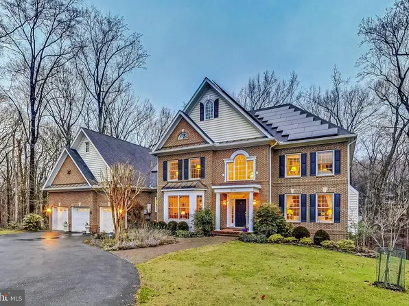 204 Quaint Acres Dr, Silver Spring, MD 20904