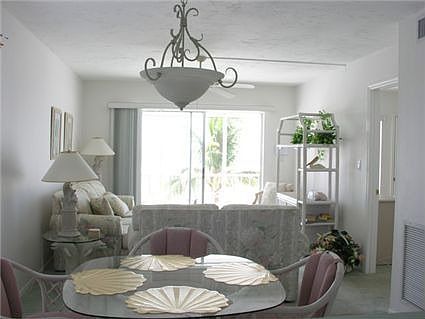 3rd image of 8300 Estero Blvd APT 201