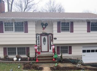 94 Jennings Ln, North Plainfield, NJ 07060