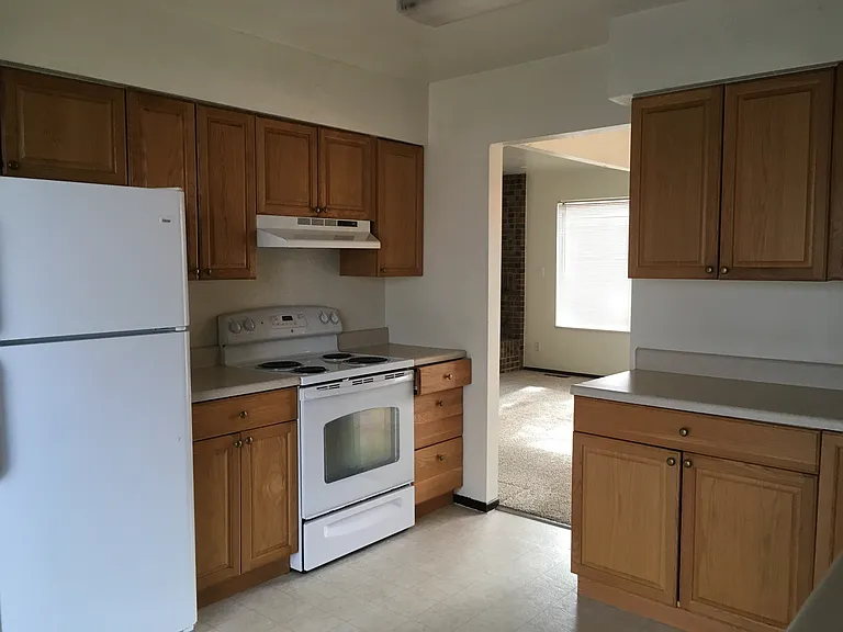 7410 Clubhouse Rd — Photo 3