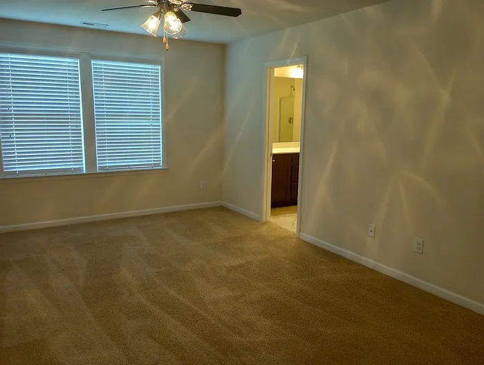 48 Hatfield Way — Photo 27