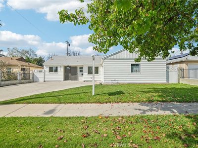 8061 Hesperia Ave, Reseda, CA, 91335