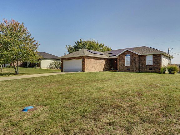 2nd image of 716 Berry Lane