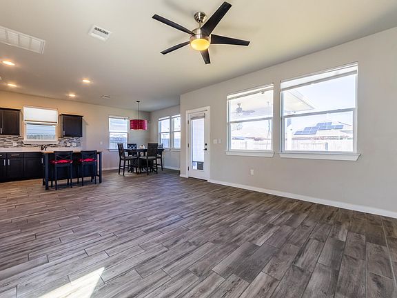4th image of 5017 Ingersoll Ln