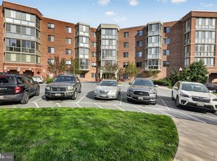 2904 N Leisure World Blvd APT 207, Silver Spring, MD 20906