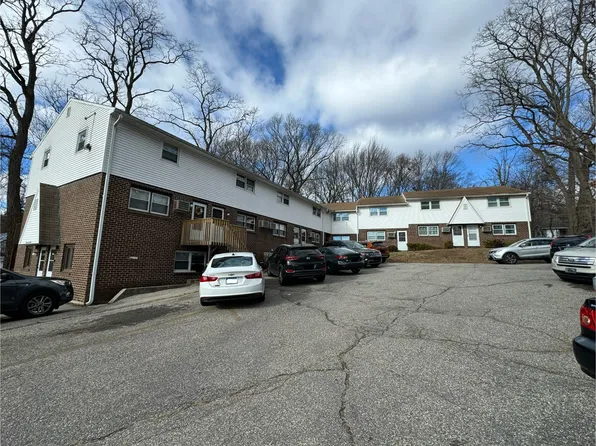 1370 Highland Ave APT 11, Waterbury, CT 06708