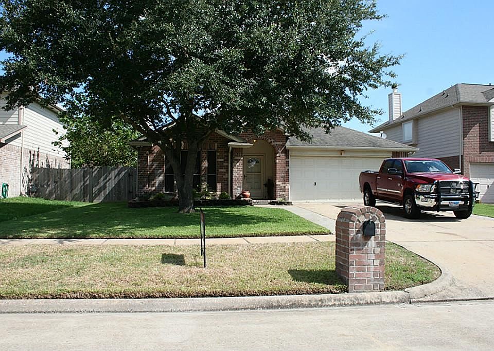 1st image of 9338 Wichita Dr