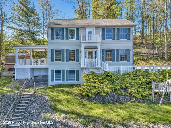 155 Baylors Rd, Nicholson, PA 18446