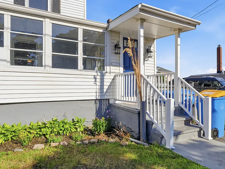 1080 Shirley St #1 — Photo 22