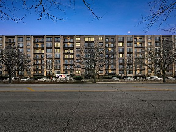 2nd image of 4601 W Touhy Ave APT 608
