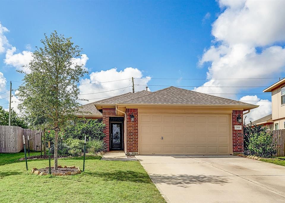 1st image of 17919 Alora Springs Trce