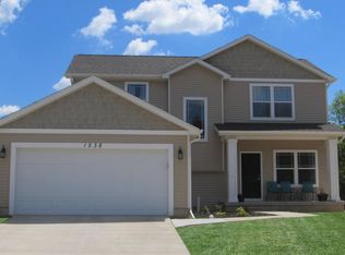 441 Constitution Ave, Brooklyn, MI 49230