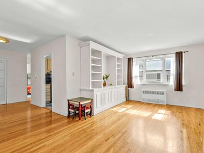 29-49 137 Street #2H, Queens, NY, 11354