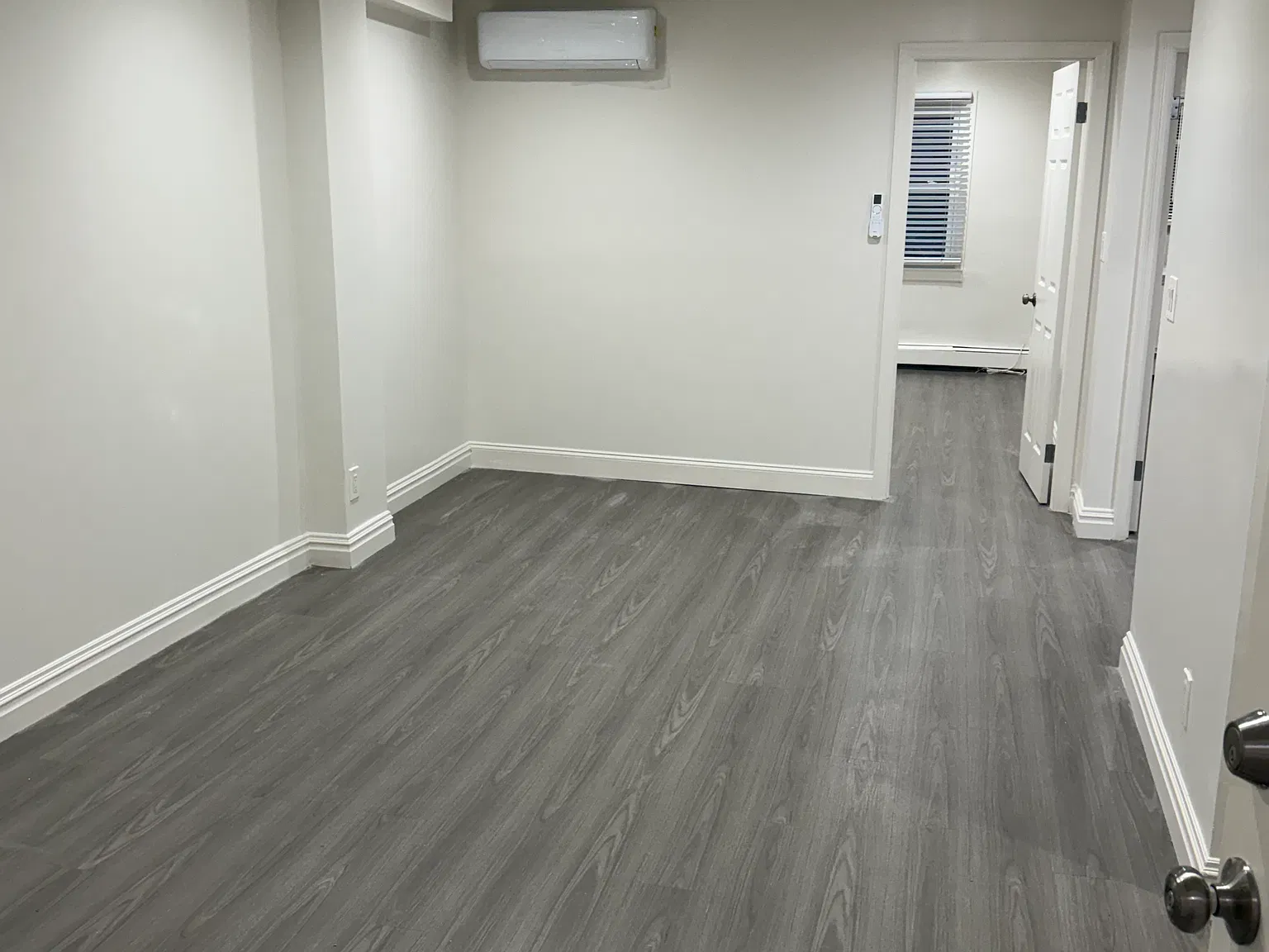 3 bed, $2,800 — Photo 2