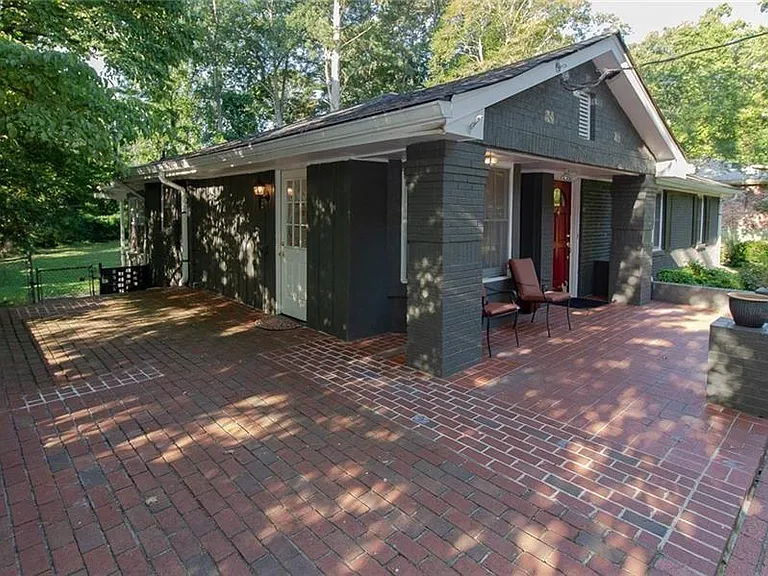 4279 Webb Rd — Photo 3