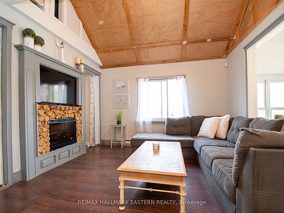 4th image of 2305 Thurstonia Rd