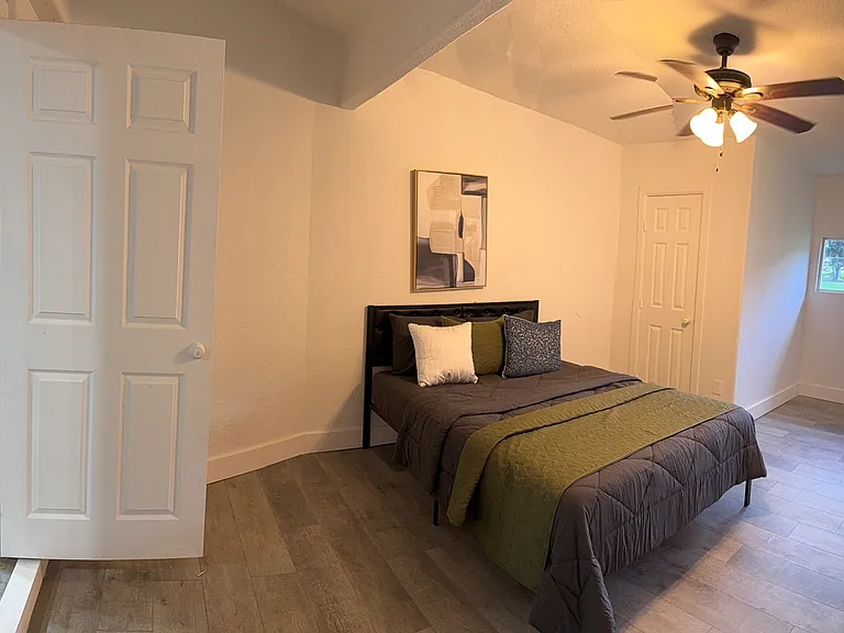 142 Azalea St — Photo 9