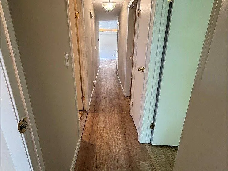 2104 Walter Rd — Photo 12