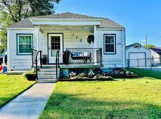 112 E 5th St, Ellinwood, KS 67526