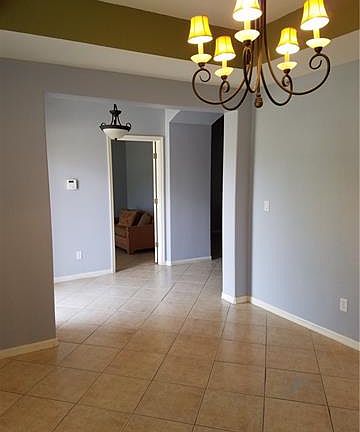 5th image of 5213 Beauty St