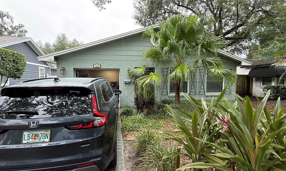 1st image of 1320 BUCKINGHAM ROAD