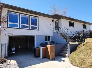 752 Lewis St, Sheridan, WY 82801