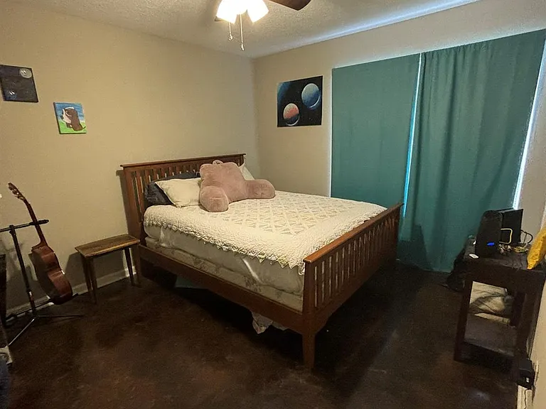 19510 Lazy Valley Dr — Photo 12