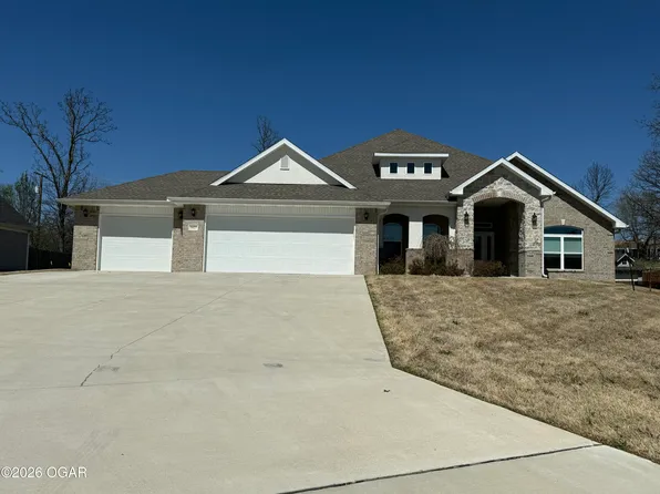 3427 Sunset Dr, Joplin, MO 64804