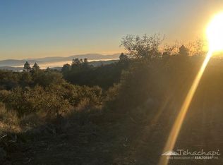 24881 Jacaranda Dr #82, Tehachapi, CA 93561
