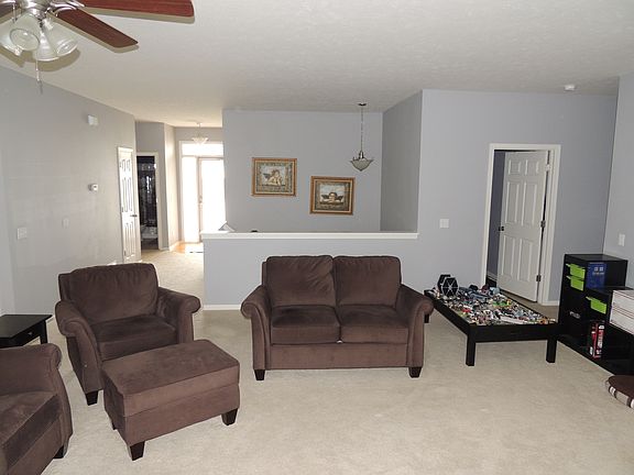 5th image of 8549 S 160th Ave