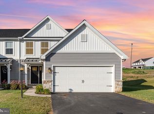 152 Thompson St, State College, PA 16803