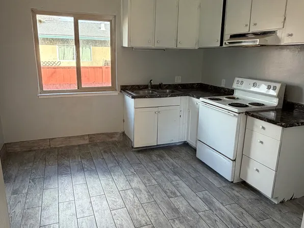 1925 Pine St #1925, Newman, CA 95360