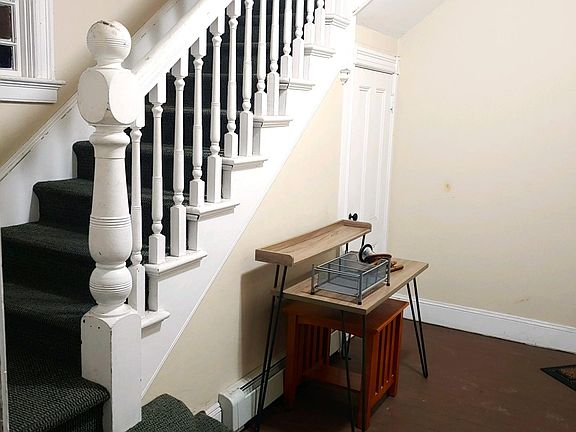 Lobby and stairs to 2nd flr